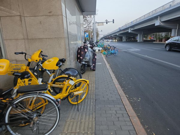 地铁无遮拦接驳还差“临了一步”