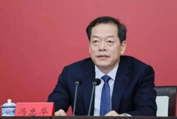 中央批准，冯忠华赴任广州市委文告！本月3个省会（首府）城市市委文告移动